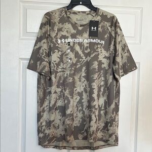 Under Armour Short Sleeve Camo Tee (Size: XL Men) - New with Tags